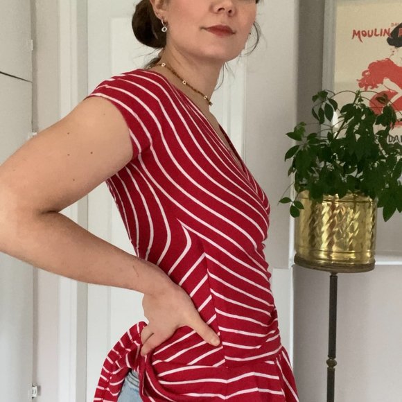 Betsey Johnson Designer Top - Picture 8 of 12